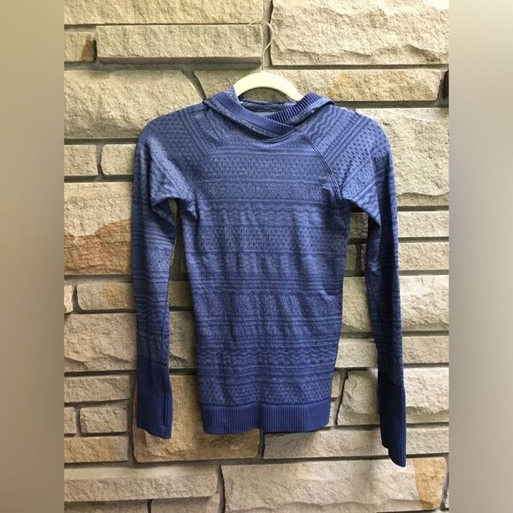 Lululemon Rest Less Hoodie Gatsby Blue / White a yoga athletic size 2 - Picture 2 of 13